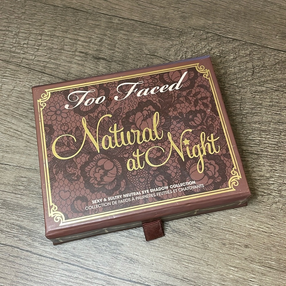 Too Faced Natural at Night eyeshadow palette